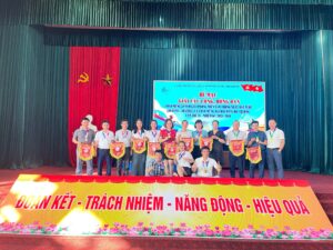 07668E40 4B4B 4EFA AEEE 10FFA99E1964