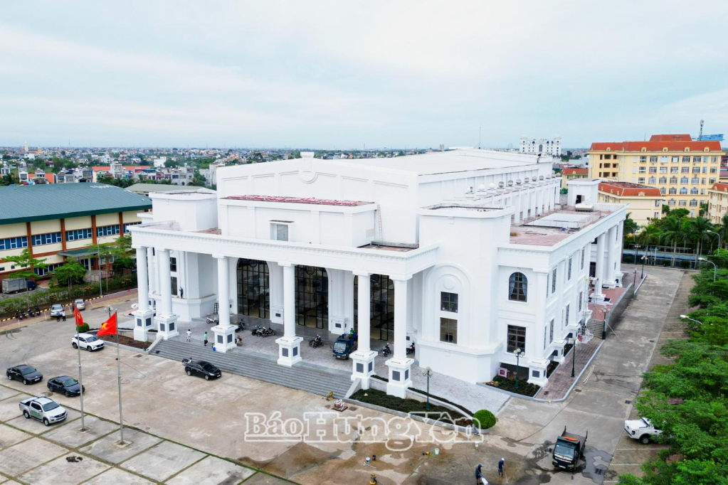 Thông cáo báo chí về Đại hội đại biểu Đảng bộ tỉnh Hưng Yên lần thứ I, nhiệm kỳ 2025 - 2030 2 95559 toan canh nha van hoa lao dong tinh phuong tra ly noi to chuc dai hoi dai bieu dang bo tinh hung yen lan thu i nhiem ky 2025 2030 16214417