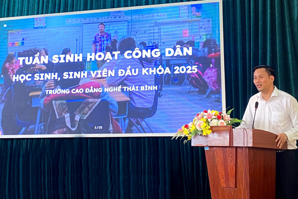 Trường Cao đẳng Nghề Thái Bình tổ chức Tuần sinh hoạt học tập và giáo dục công dân đầu khoá cho học sinh, sinh viên khóa 19 2 IMG 1025