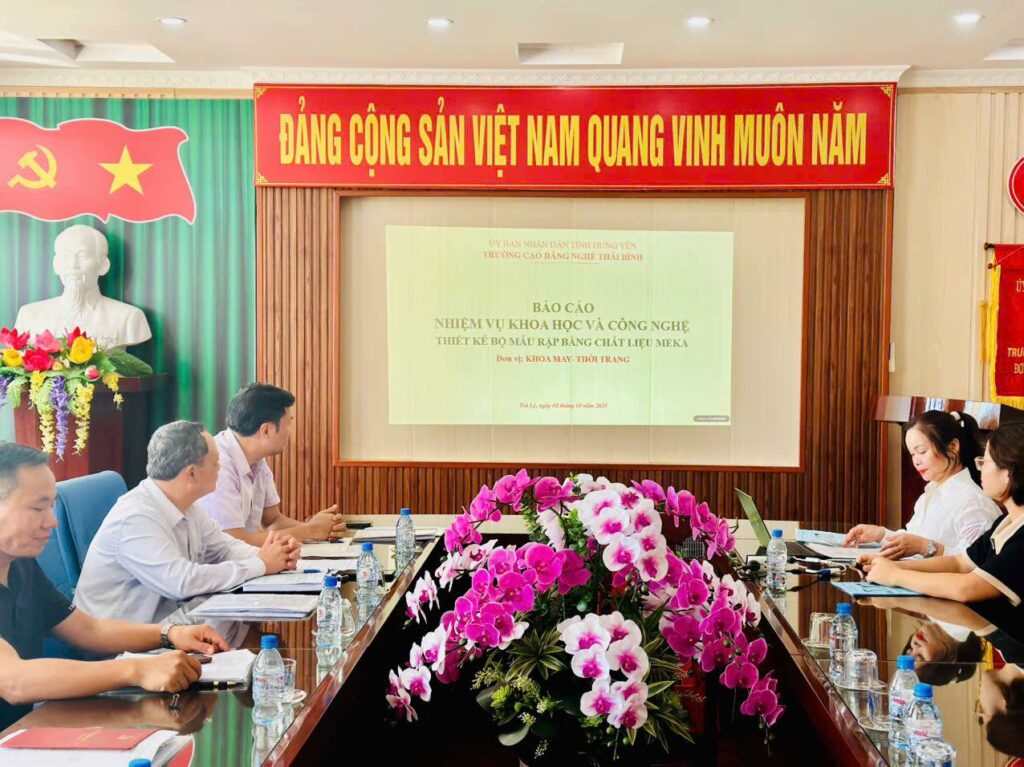 NGHIỆM THU CÁC NHIỆM VỤ KHOA HỌC CÔNG NGHỆ ĐẶT HÀNG NĂM 2025 8 qq1