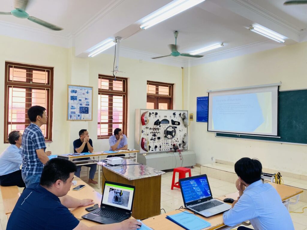 NGHIỆM THU CÁC NHIỆM VỤ KHOA HỌC CÔNG NGHỆ ĐẶT HÀNG NĂM 2025 18 qq9